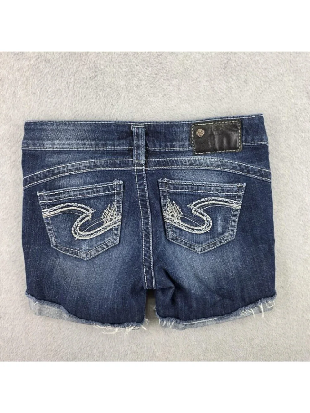 Silver Jeans Camden Rose Shorts Womens 24 Blue Distressed Cuffed Stretch Denim